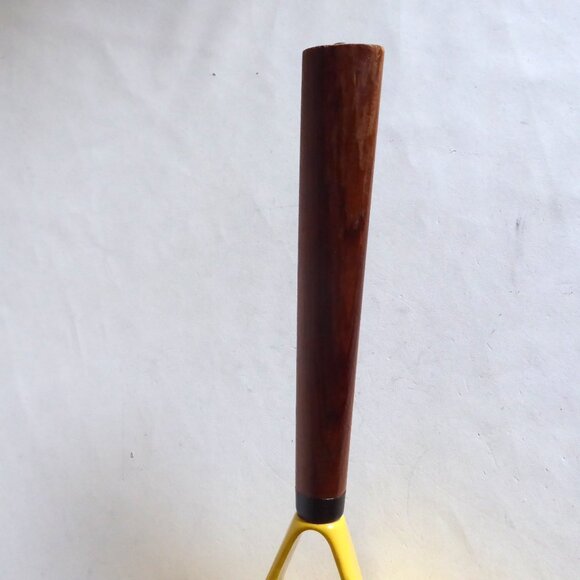 VINTAGE 11” SKILLET WATERFORD IRELAND COLORCAST YELLOW ENAMEL CAST IRON SKILLET - Picture 6 of 15